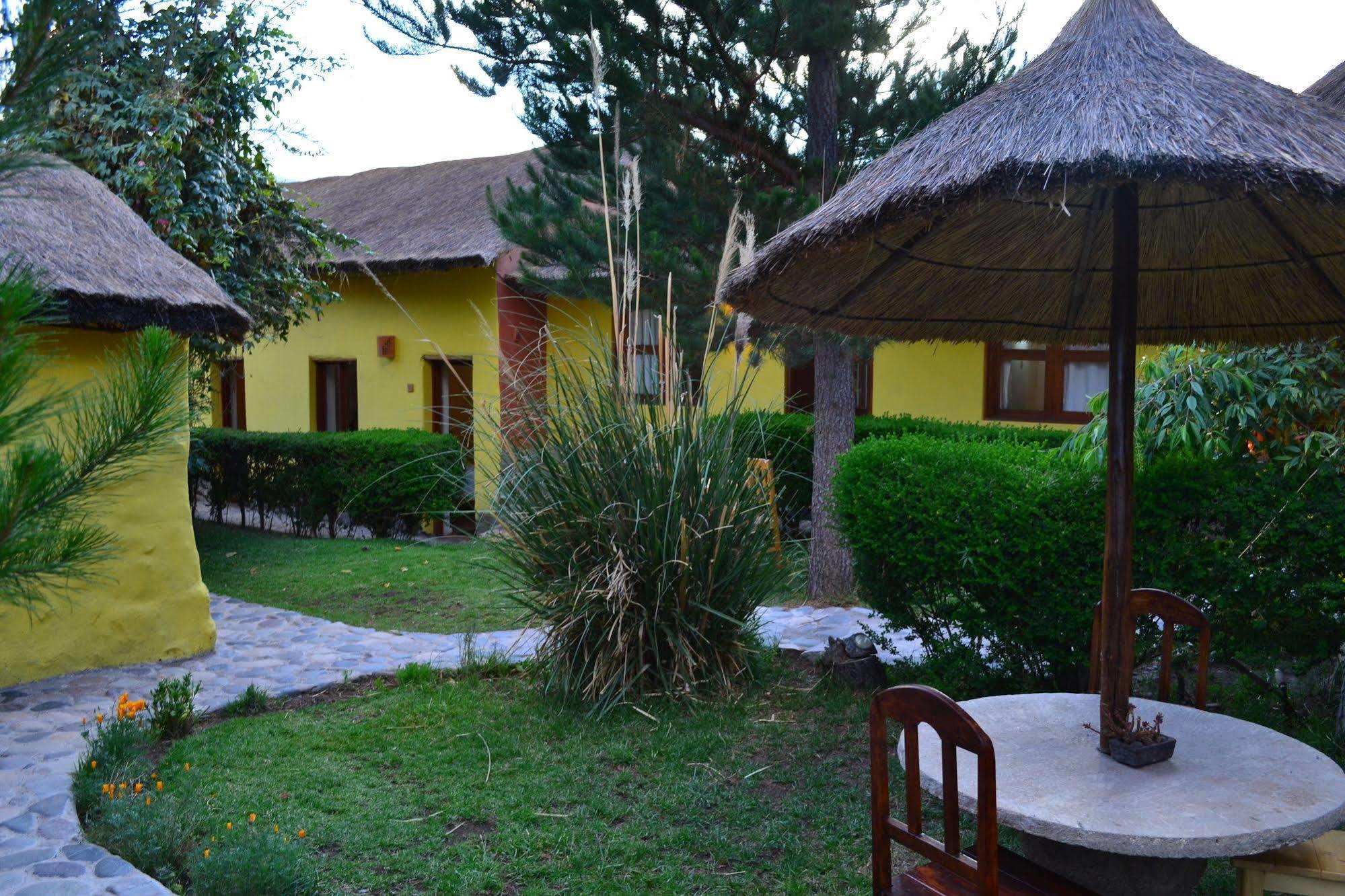 Miskiwasi Bed & Breakfast Yanque Ngoại thất bức ảnh