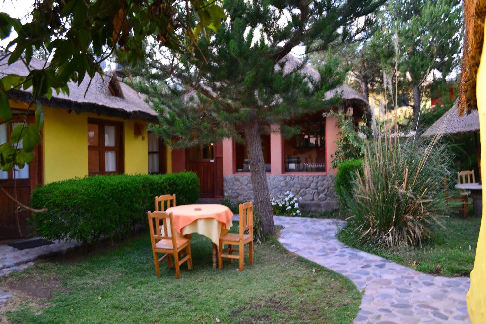 Miskiwasi Bed & Breakfast Yanque Ngoại thất bức ảnh